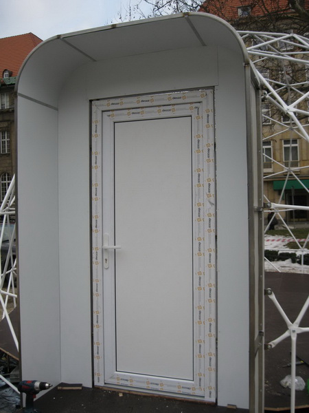 Słowiański mit – Multimedialna wystawa w namiotach Kulistych na placu Wolności w Poznaniu