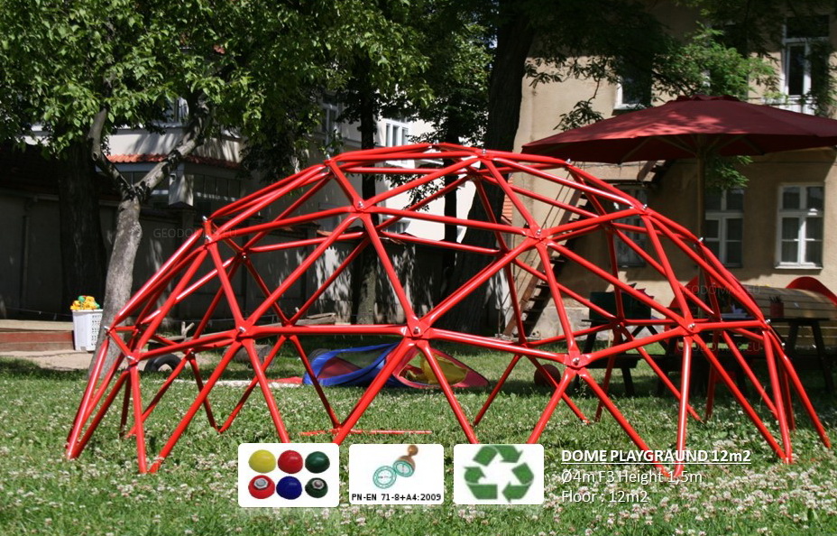 playground_12m2_geodesic_7
